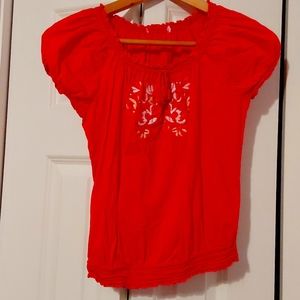 Kids red short sleeve embroidered top